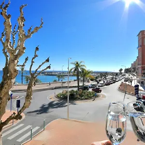 Appartement # Monaco - F1 Gp - 4 Persons - Sea View - New - Parking - Clim - Premium - And Sun, Menton